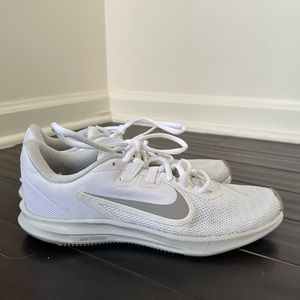 Women’s White Nike Shoes